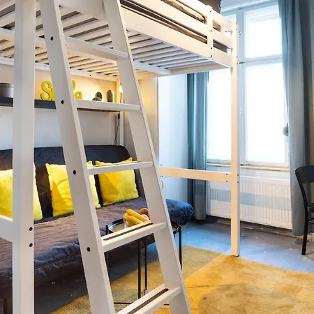 Shabby Chic +freshly Furnished +self Check-in